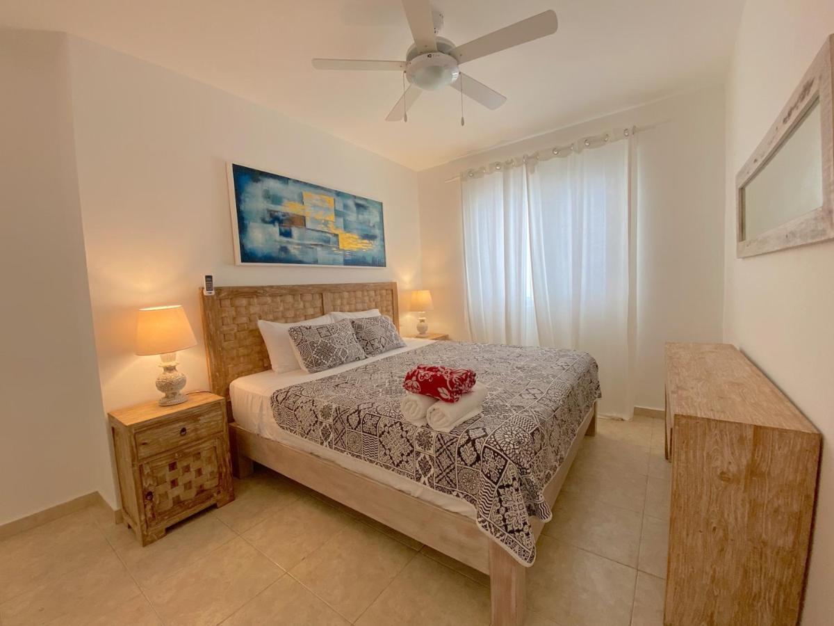 Los Corales Villas And Suites - Beach Club, Spa, Restaurantsプンタ・カナ エクステリア 写真