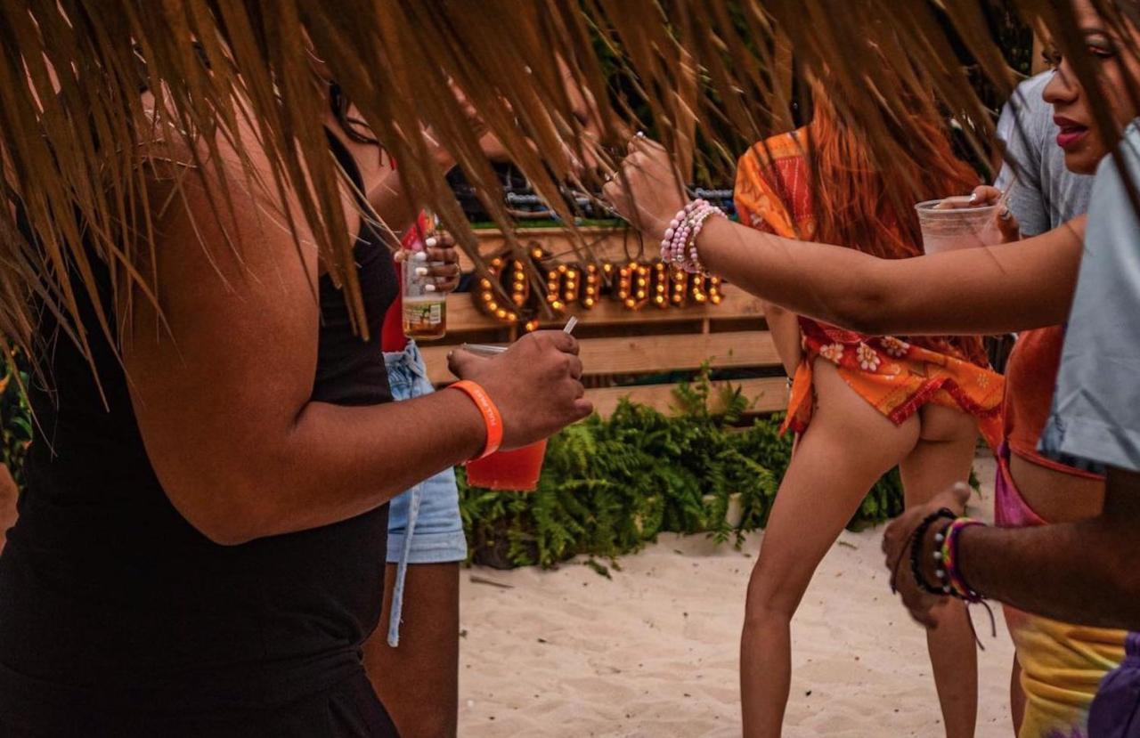 Los Corales Villas And Suites - Beach Club, Spa, Restaurantsプンタ・カナ エクステリア 写真
