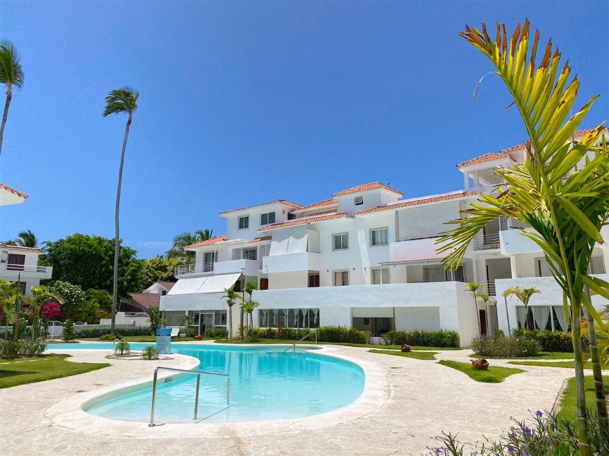 Los Corales Villas And Suites - Beach Club, Spa, Restaurantsプンタ・カナ エクステリア 写真