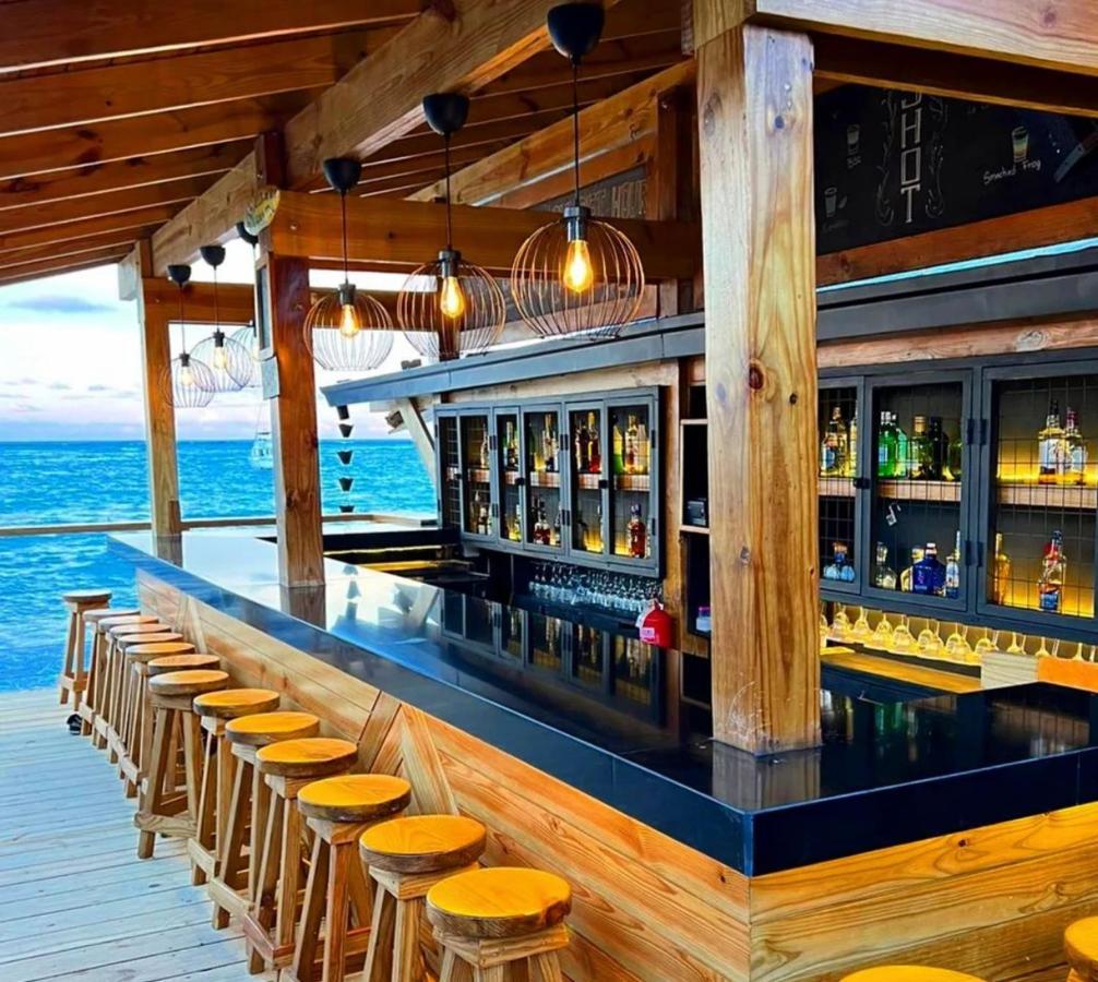 Los Corales Villas And Suites - Beach Club, Spa, Restaurantsプンタ・カナ エクステリア 写真