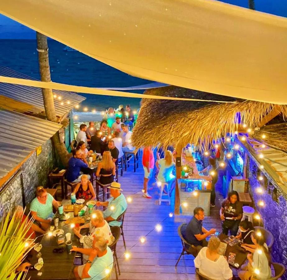 Los Corales Villas And Suites - Beach Club, Spa, Restaurantsプンタ・カナ エクステリア 写真