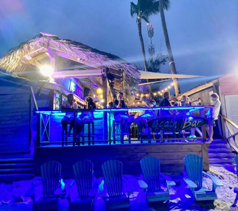 Los Corales Villas And Suites - Beach Club, Spa, Restaurantsプンタ・カナ エクステリア 写真