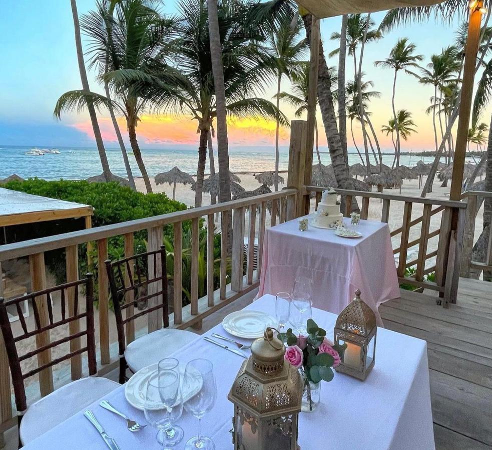 Los Corales Villas And Suites - Beach Club, Spa, Restaurantsプンタ・カナ エクステリア 写真