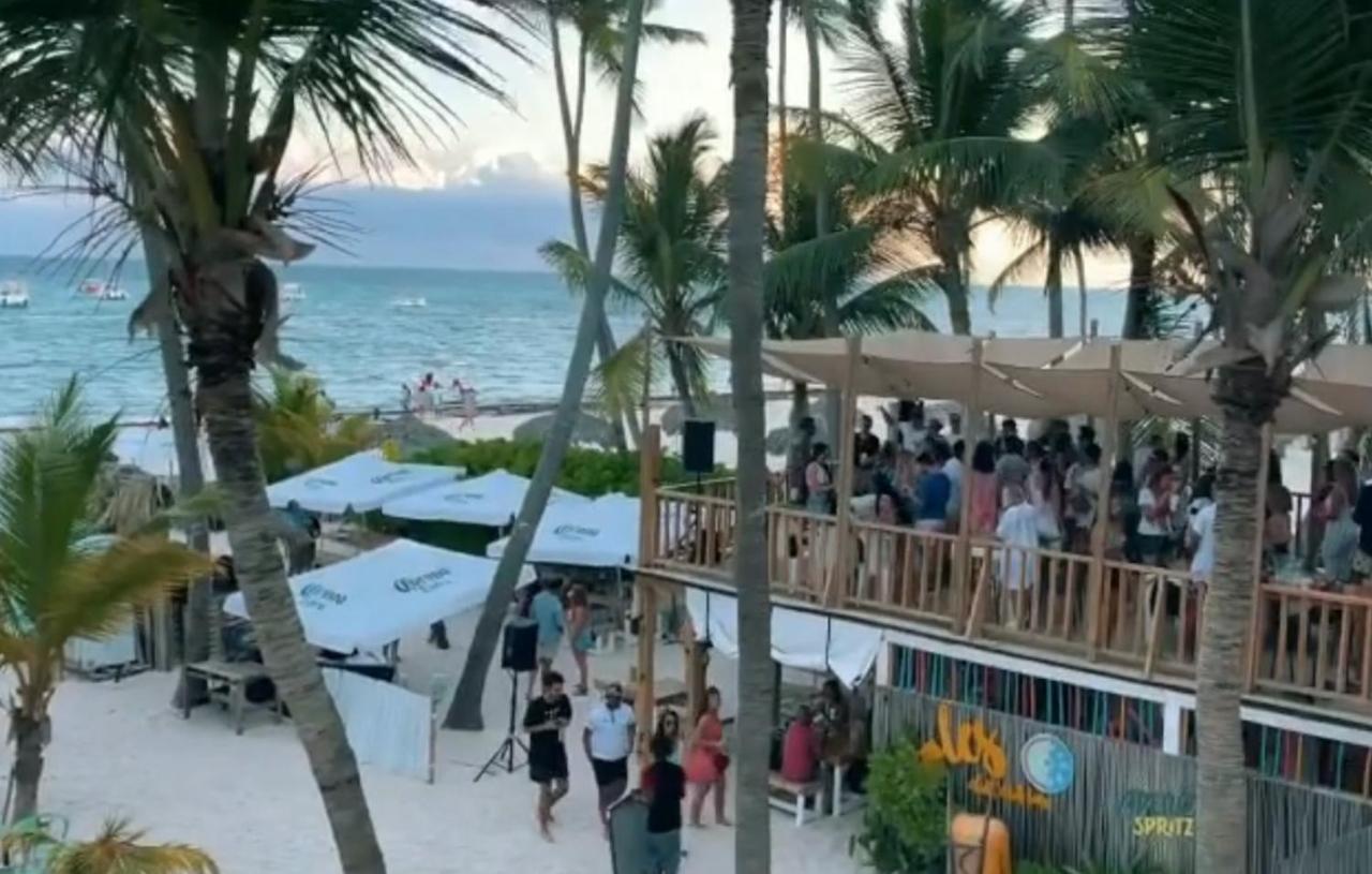 Los Corales Villas And Suites - Beach Club, Spa, Restaurantsプンタ・カナ エクステリア 写真